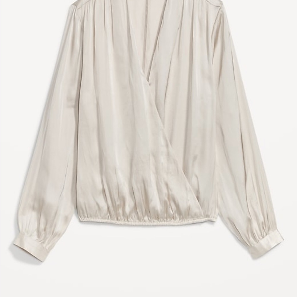 BRAND NEW w/ Tags Old Navy CrossFront Satin LongSleeve Blouse in Wishbone Size M
